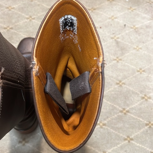 Frye Campus Boots, Brown Leather Heeled Boots - Picture 10 of 16